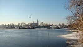 Vinkeveense Plassen, met op de achtergrond Vinkeveen