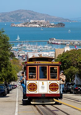 San Francisco cable car, by Thomas Wolf