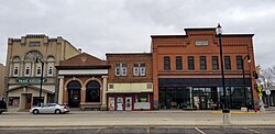 Buildings on Railroad Avenue in Albany