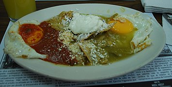 Chilaquiles divorciados refers to using both red and green sauces