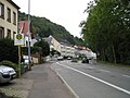 Die Straße Im Avelertal verbindet Alt- und Neu-Kürenz