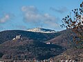 Zamek z Burgschänke Rittersberg und Kalmit