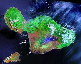 Maui vanuit de ruimte (Landsat); het kleine eiland is Kahoolawe.