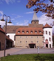 Nordwestteil, dahinter die alte Johanneskirche