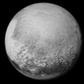 New Horizons'ndan Plüto'nun görünümü (12 Temmuz 2015).