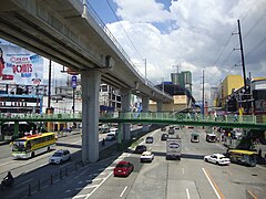 Persimpangan EDSA-Roosevelt (Muñoz)