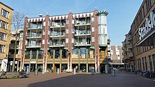 Gevelwand van Waldenlaan aan Oranje-Vrijstaatplein (maart 2019)