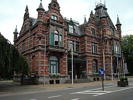 Kasteel Vanackere, heden het gemeentehuis van Wevelgem.