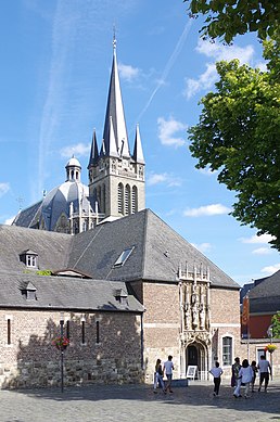 Domschatzkammer Aachen