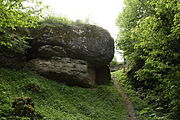 Bild 9: Natürliches Felsentor, Gegenblick (April 2012)