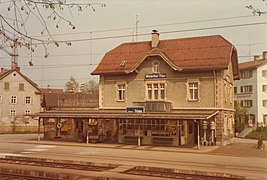 Stationsgebäude (1980)