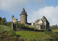 Burg Stahleck von Südosten gesehen