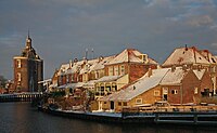 De kolk achter de Bocht met op de achtergrond de Drommedaris in de winter.