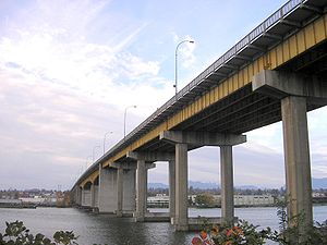 Oak Street Bridge