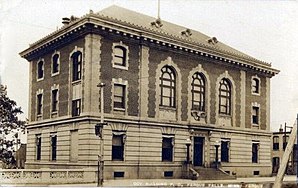 Otter Tail County Courthouse (1912)