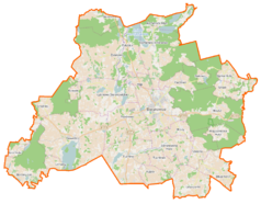 Mapa konturowa gminy Sierakowice, po prawej nieco u góry znajduje się punkt z opisem „Bącka Huta”