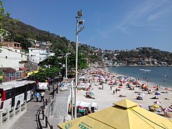 Barra de Guaratiba, Hauptstraße und Strand