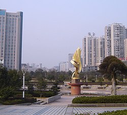 Jinyuan Square (2010 photo)