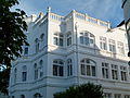 Villa „Sirene“ in Binz, vollständig in Weiß gehalten