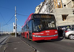 Solaris Trollino a Belgrád rakparton