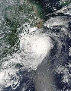 Saomai vor dem Landfall an der Küste Chinas