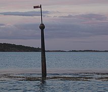 Støpejernsøyle med viser Foto: Karl Ragnar Gjertsen.