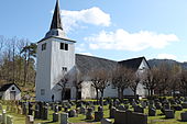 Søndeled kirke, (ca 1150), utvidet med tømmer (1785)