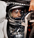Alan Shepard, fırlatılmadan önce Freedom 7 uzay aracında