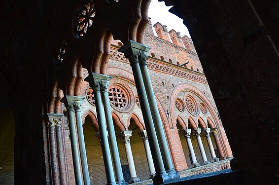 Die Fenster der Loggia.