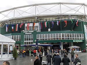 Die Fassade der OWL Arena mit altem Namen (Januar 2007)