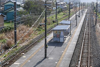 An example of a basic island platform in Japan. Ōto Station on the Narita Line.