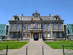 Former Chantenay town hall now annexed to the Hôtel de Ville in Nantes.