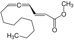 Strukturformel von (R,E)-Methyltetradeca-2,4,5-trienoat