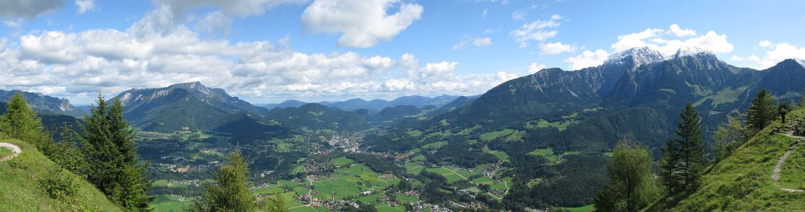 Berchtesgaden Vadisi'nin panoramik manzarası. (Üreten: Photodocumentationbroker)
