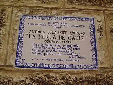 Wall plaque in Calle Botica