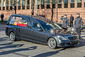 Leichenwagen beim Staatsakt für Helmut Schmidt