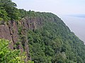 The Palisades Sill from Palisades Interstate Parkway