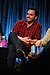 Jake Johnson spielt Nick