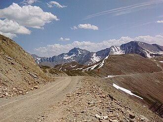 Von links: Stammerspitze (Piz Tschütta), Zeblasjoch, Piz Rots (Vesilspitze)