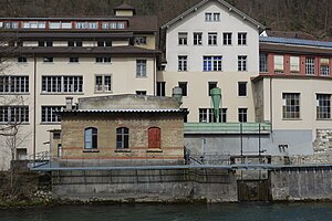 Kraftwerk Oederlin, Backsteingebäude im Vordergrund