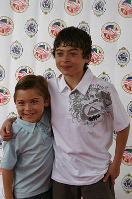 Raymond Ochoa (links) en Ryan Ochoa (rechts)