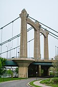 Father Louis Hennepin bridge