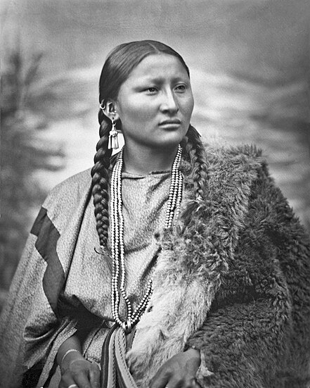 Pretty Nose woman war chief