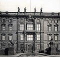 Rossebändiger vor dem Königlichen Schloss, Berlin