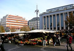 Hötorget met concertgebouw in 2007