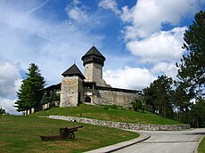 Velika_Kladusa,_Bosnia-Herzegovina,_Castle