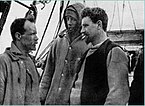 Expeditionsteilnehmer Joyce (rechts) mit Wild (links) und vermutlich Dick Richards auf der Aurora