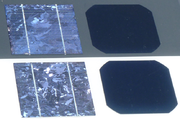 Comparison of solar cells: poly-Si (left) and mono-Si (right)