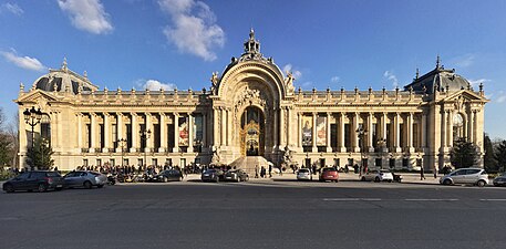 Petit Palais, Paris, by Charles Giraud, 1900[212]