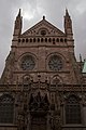 Das Nordquerhaus des Straßburger Münsters mit den Rosenfenstern